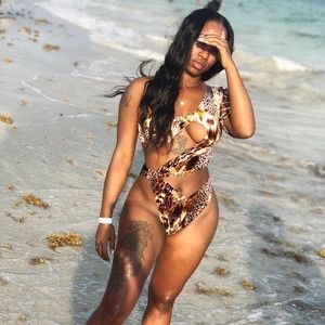 Meet your Posher, Natasha